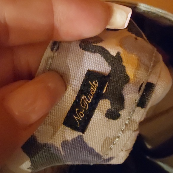 AKOO NO RIVALS SHORTS SIZE 42 MIXED PATTERN N COLORS - Picture 7 of 7